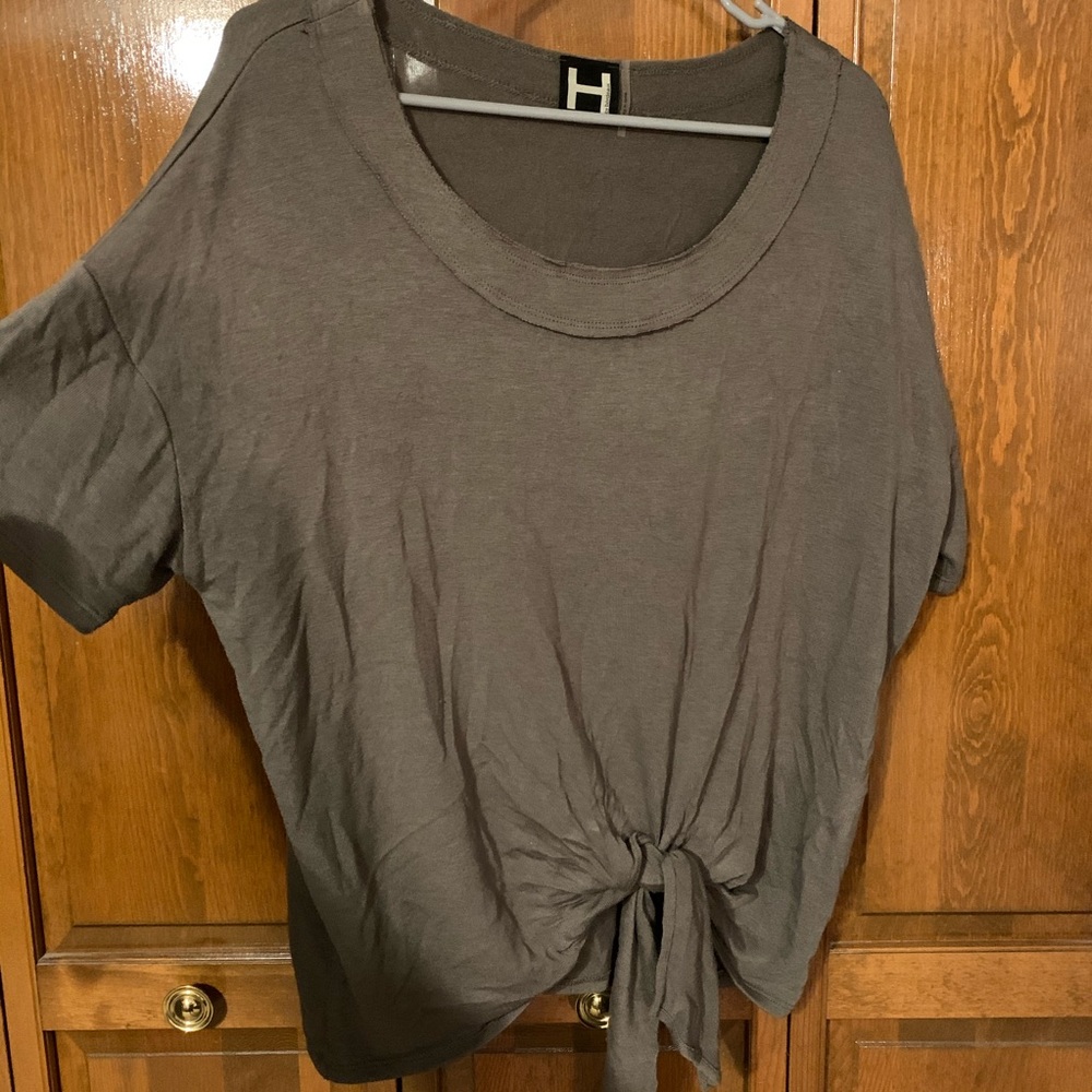 H by Bordeaux Tie-Front Tee